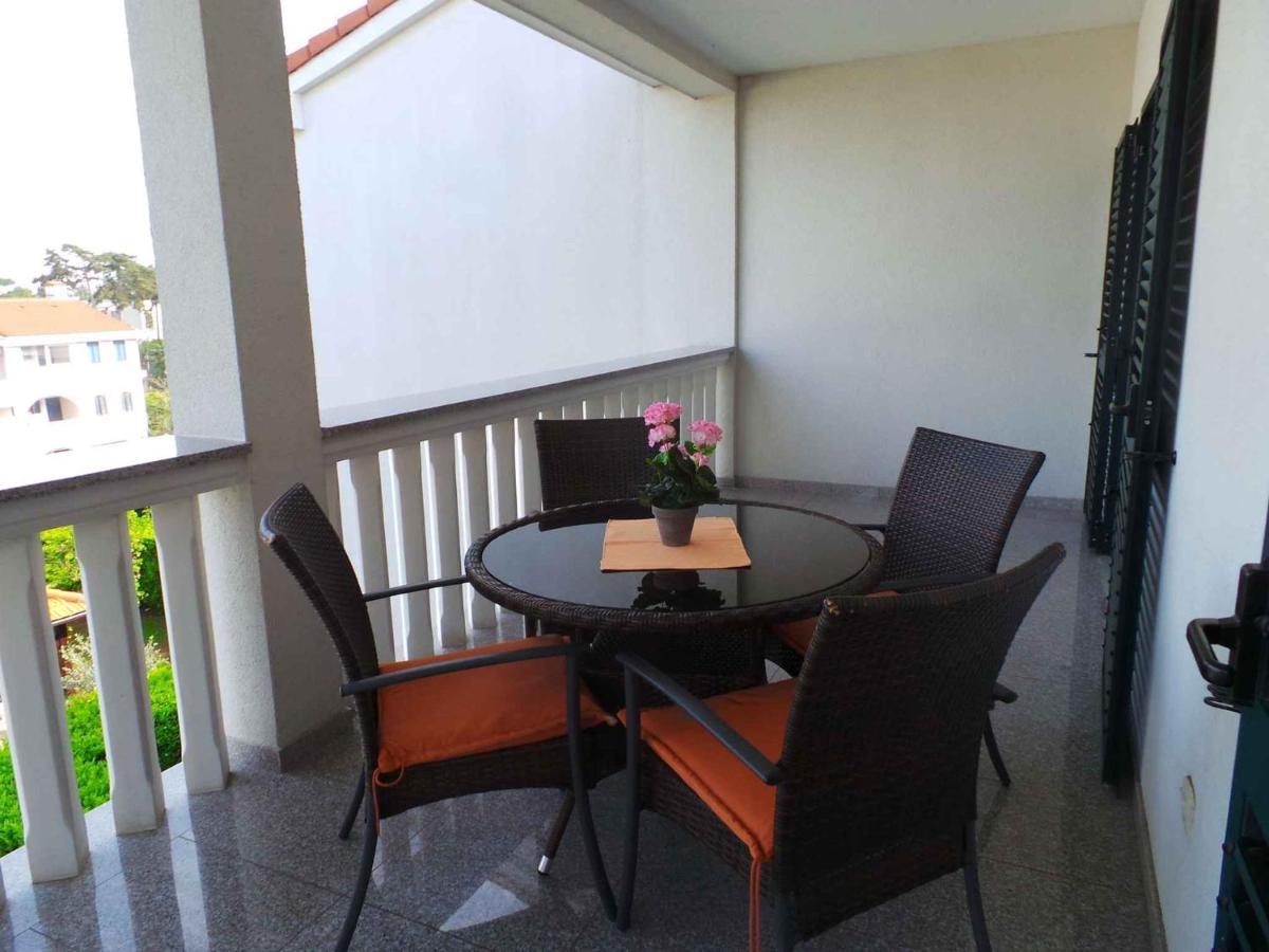 Holiday Home In Malinska/Insel Krk 13031 Kültér fotó