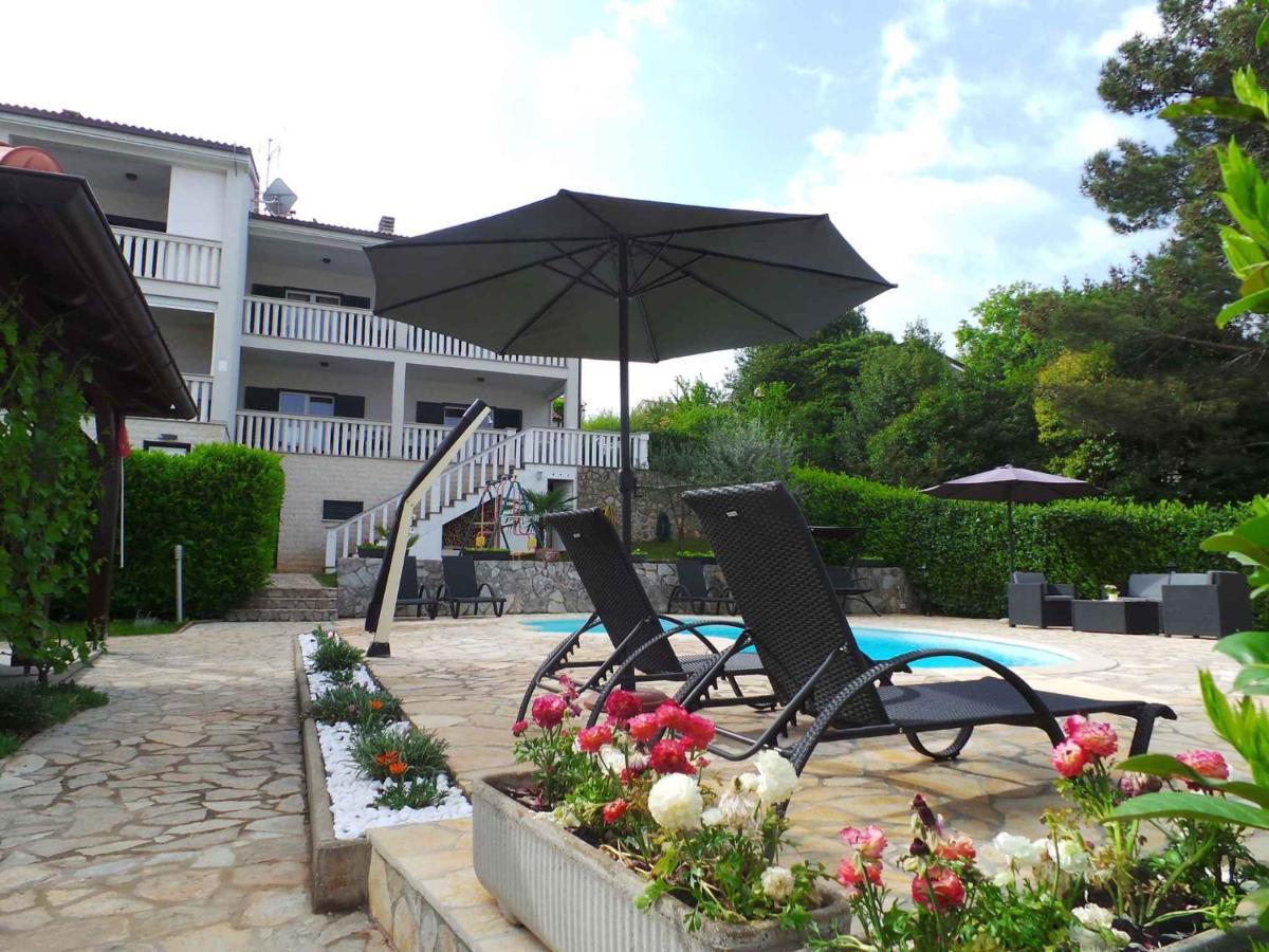 Holiday Home In Malinska/Insel Krk 13031 Kültér fotó