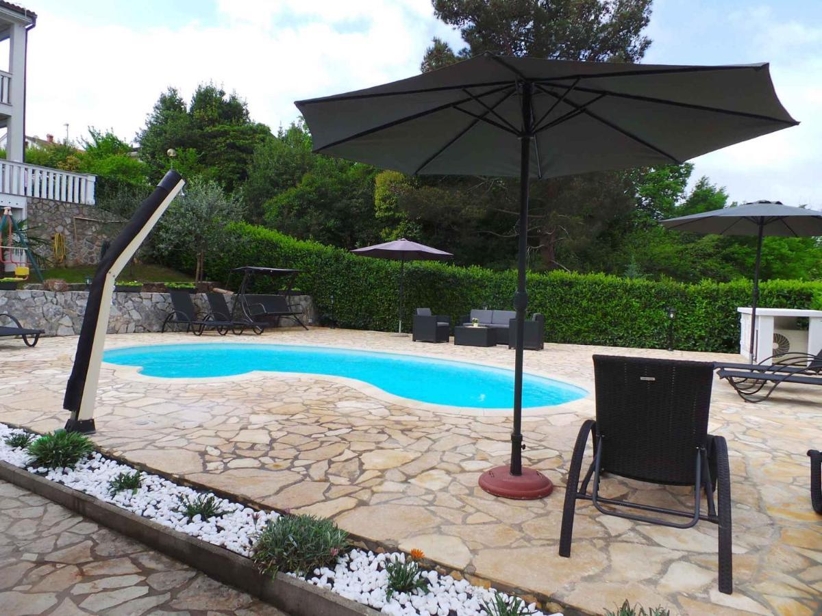 Holiday Home In Malinska/Insel Krk 13031 Kültér fotó